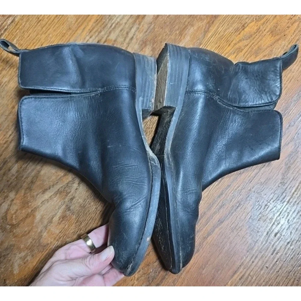 Ariat Booties Chelsea boots Women's 7.5 Slip On‎ Side Slit Black Leather